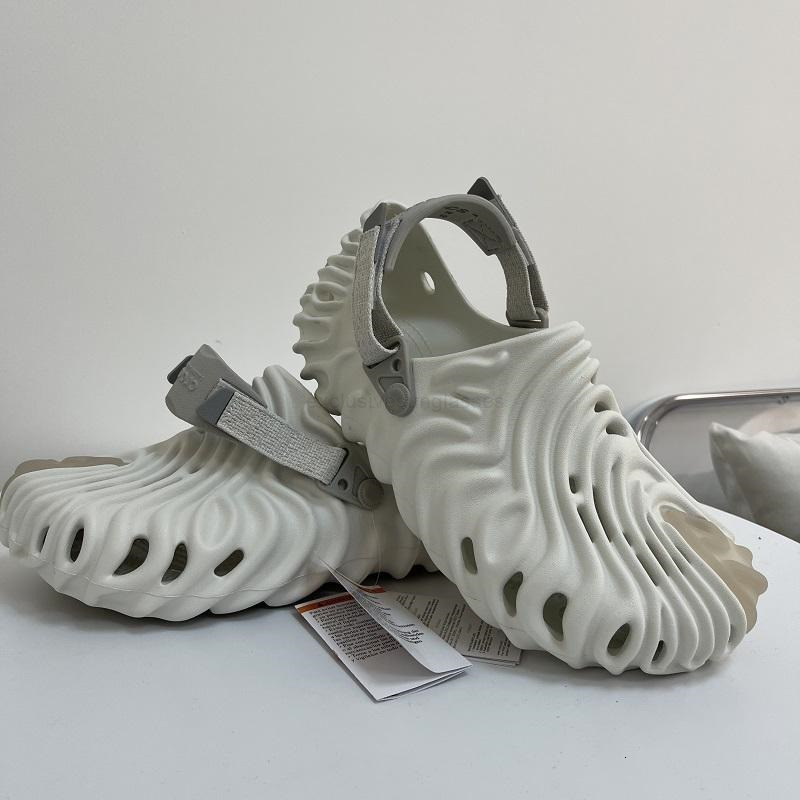2022 Sandals Pollex Clogs Salehe Bembury Stratus Crocodile Cucumber Menemsha Urchin Shoes Women Men Summer Slides For Brand Designers
2022 Sandals Pollex Clogs Salehe Bembury Stratus Crocodile Cucumber Menemsha Urchin Shoes Women Men Summer Slides For Brand Designers