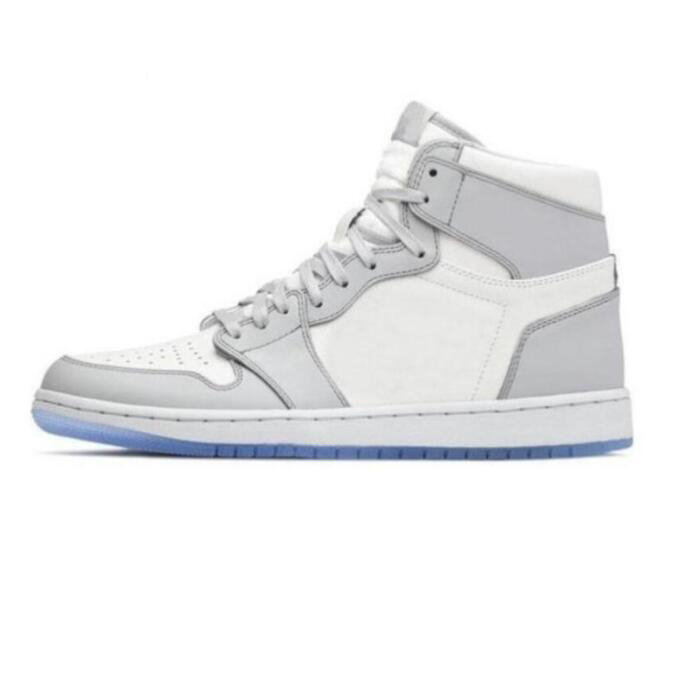 With Box 2022 Top OG 1 1s Basketball Shoes Jumpman Fragment Military Blue White Black High Dark Marina Dark Mocha Chicago Off Mens Women Outdoor Trainers Sneakers 36-46
With Box 2022 Top OG 1 1s Basketball Shoes Jumpman Fragment Military Blue White Black High Dark Marina Dark Mocha Chicago Off Mens Women Outdoor Trainers Sneakers 36-46