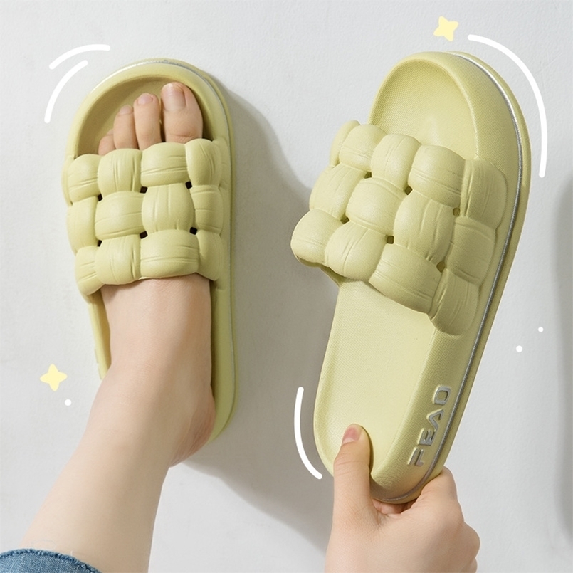 Women Thick Platform Summer Slippers Solid Soft Hollow Bathroom Home Slipper Bottom Nonslip Sole Beach Outdoor Couple Shoes 220616, 5980 green
Women Thick Platform Summer Slippers Solid Soft Hollow Bathroom Home Slipper Bottom Nonslip Sole Beach Outdoor Couple Shoes 220616, 5980 green