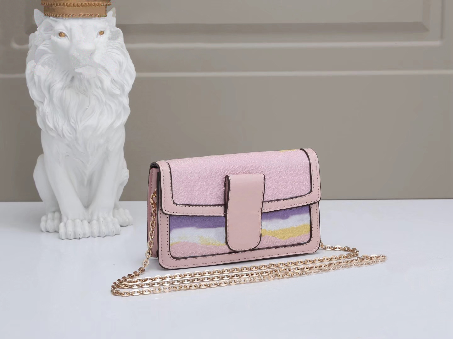 TZ luxury bags Dauphine ladies handbags designer chain fashion dinner Shopping Womens Bag Shoulder Diagonals Crossbody bags women's Leather Diagonal red/blue/pink
TZ luxury bags Dauphine ladies handbags designer chain fashion dinner Shopping Womens Bag Shoulder Diagonals Crossbody bags women's Leather Diagonal red/blue/pink