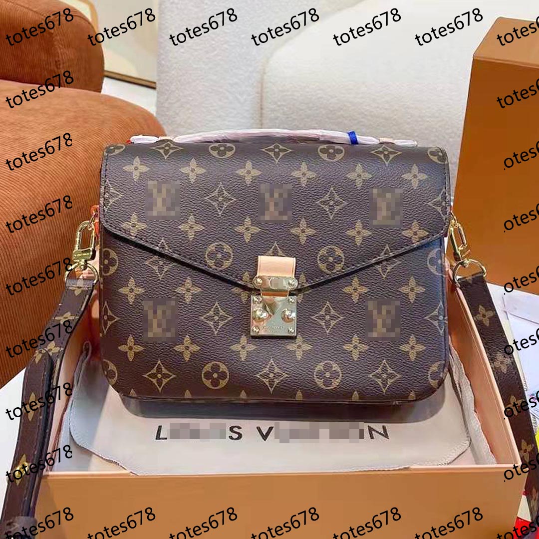 Pochette 2022 Designer Crossbody Messenger Shoulder Bags Clutch Genuine Leather Fashion Women Travel Handbag GGs LVs YSLs louiseity viutonity VUTTONS, Black embossed
Pochette 2022 Designer Crossbody Messenger Shoulder Bags Clutch Genuine Leather Fashion Women Travel Handbag GGs LVs YSLs louiseity viutonity VUTTONS, Black embossed