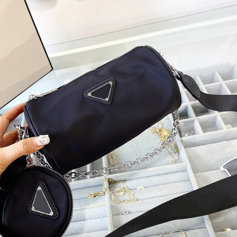 Women Handbags Shoulder Bags Luxurys Designers Bag Casual travel business tote canvas Cylindrical Leather High Quality Multifunctional Fashion 00, #9 20x9cm
Women Handbags Shoulder Bags Luxurys Designers Bag Casual travel business tote canvas Cylindrical Leather High Quality Multifunctional Fashion 00, #9 20x9cm