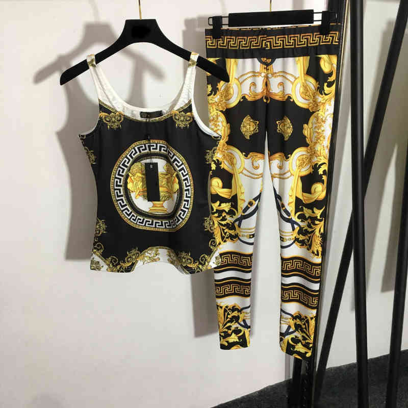 VE Womens Trousers Suit Medusa Lion Head Retro Print Camisole Stretch Thin Leggings Long And Short Navel Camisole Slim Handsome And Eclectic, Black
VE Womens Trousers Suit Medusa Lion Head Retro Print Camisole Stretch Thin Leggings Long And Short Navel Camisole Slim Handsome And Eclectic, Black