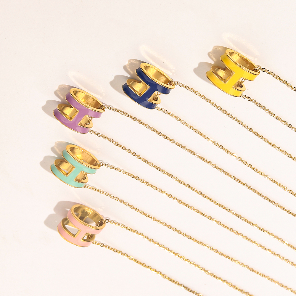 Womens Design Necklace Choker Chain 18K Gold Plated Stainless Steel Enamel Necklaces Letter Pendant Statement Wedding Jewelry Accessories ZG1500
Womens Design Necklace Choker Chain 18K Gold Plated Stainless Steel Enamel Necklaces Letter Pendant Statement Wedding Jewelry Accessories ZG1500