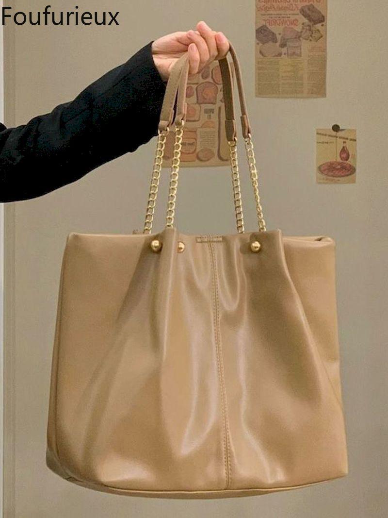 Evening Bags Foufurieux 2022 Pu Leather Simple Handbags Famous Brands Women Shoulder Bag Casual Big Tote Vintage Ladies Crossbody, Black
Evening Bags Foufurieux 2022 Pu Leather Simple Handbags Famous Brands Women Shoulder Bag Casual Big Tote Vintage Ladies Crossbody, Black