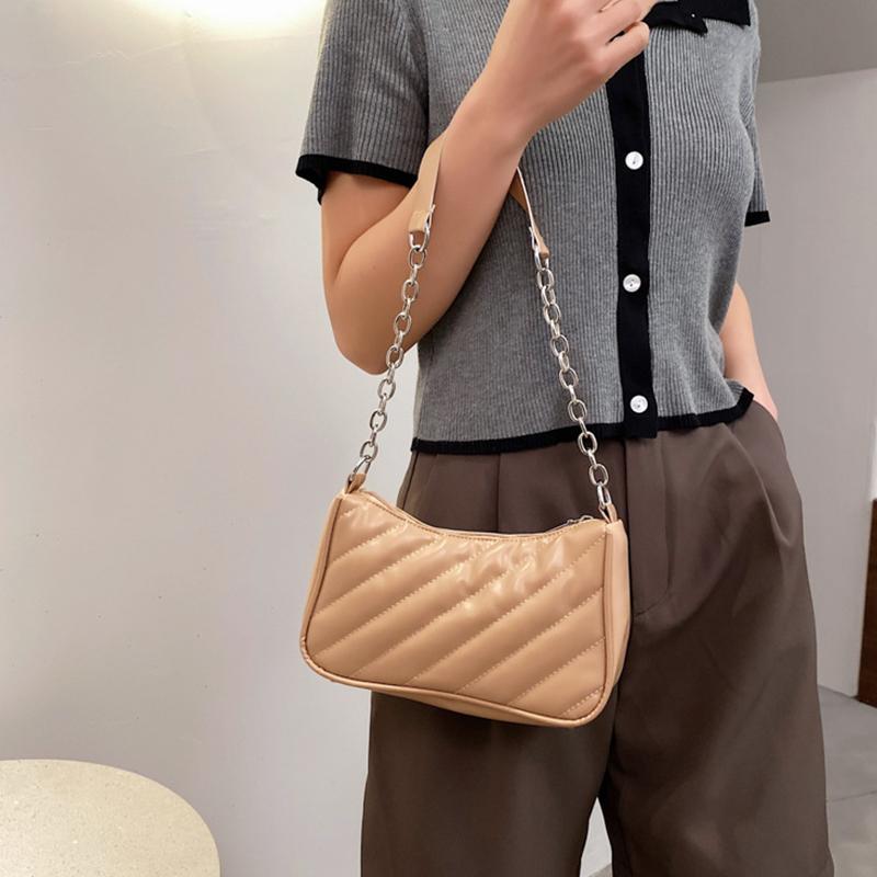 Evening Bags Fashion Chain Handbags For Women 2022 Trend Zipper Shoulder Bag PU Leather Portable Female Rhombic Texture DropEvening, Beige
Evening Bags Fashion Chain Handbags For Women 2022 Trend Zipper Shoulder Bag PU Leather Portable Female Rhombic Texture DropEvening, Beige