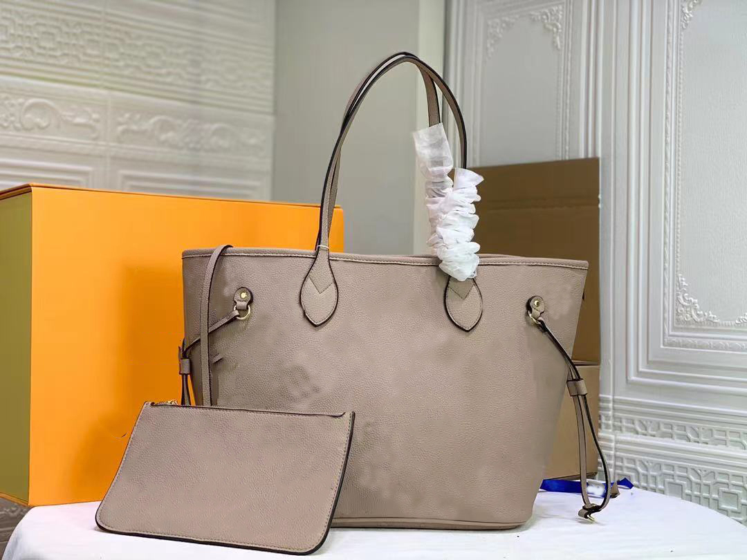 High Quality 2021 Fashion Classic Bags All-match Onthego Medium Tote Women Handbags By The Pool Monograms embossing Shoulder Bag 05, L1 monograms black
High Quality 2021 Fashion Classic Bags All-match Onthego Medium Tote Women Handbags By The Pool Monograms embossing Shoulder Bag 05, L1 monograms black