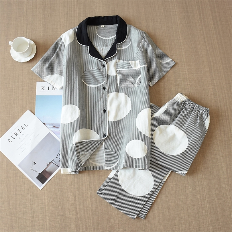 Summer New Casual Comfortable Simple Wind Short Sleeve Trousers Home Pj Set Double Layer Cotton Gauze Lapel Pajamas Suit T200429