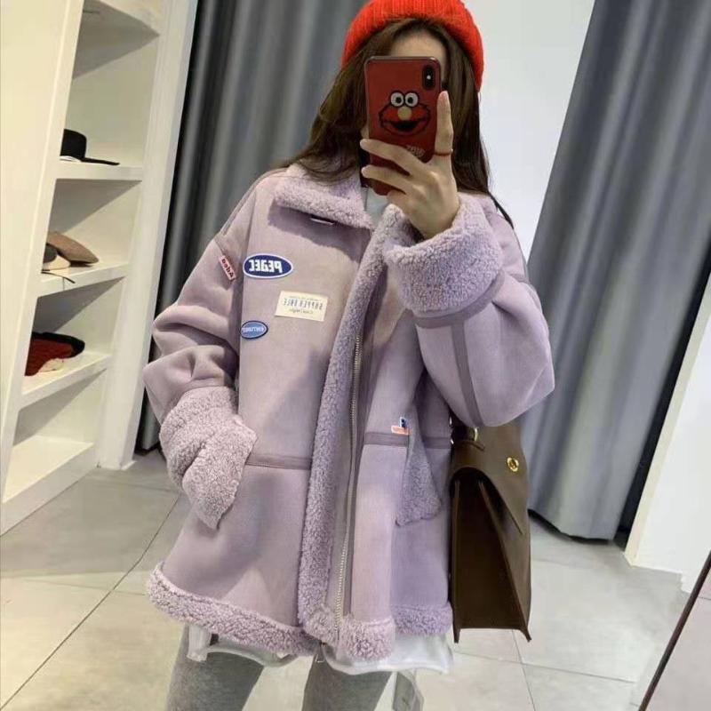 Women' Fur & Faux Lamb Wool Overcoat Female 2022 Autumn Winter Korean Fashion Loose Large Size Women Suede Thicken Motorcycle JacketsWomen, Beige
Women' Fur & Faux Lamb Wool Overcoat Female 2022 Autumn Winter Korean Fashion Loose Large Size Women Suede Thicken Motorcycle JacketsWomen, Beige