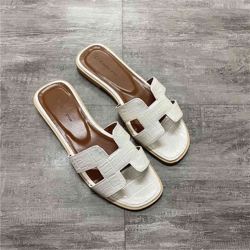 Original Designer Herme Women Slippers Herme Sandals Slippers h Women Wear 2022 Crocodile Pattern Soft Bottom Flat Tourist Holiday Beach Sho, Blue crocodile
Original Designer Herme Women Slippers Herme Sandals Slippers h Women Wear 2022 Crocodile Pattern Soft Bottom Flat Tourist Holiday Beach Sho, Blue crocodile
