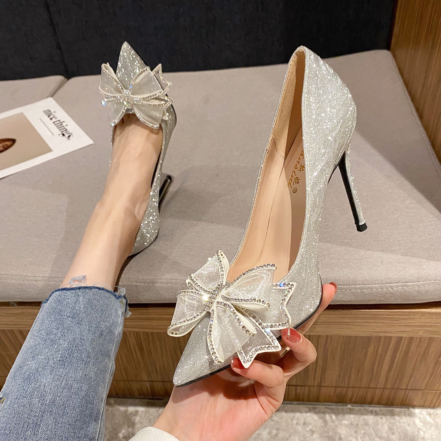 10cm 8cm 6cm heel Size31-43 Women's Bowtie Dress Shoes High Heels Elegant Wedding Pumps Slip On Party Shoes, Champagne
10cm 8cm 6cm heel Size31-43 Women's Bowtie Dress Shoes High Heels Elegant Wedding Pumps Slip On Party Shoes, Champagne