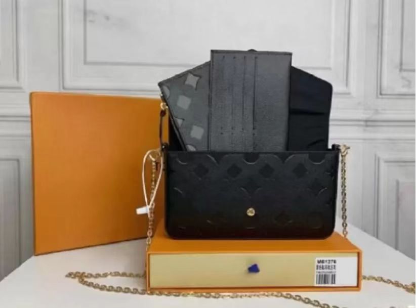 high qulity pu Mobile phone bag wallet three-piece, 2021 Brand luxurious three-in-one chain bao Shoulder Bags Messenger detachable no box #8888, White grid
high qulity pu Mobile phone bag wallet three-piece, 2021 Brand luxurious three-in-one chain bao Shoulder Bags Messenger detachable no box #8888, White grid