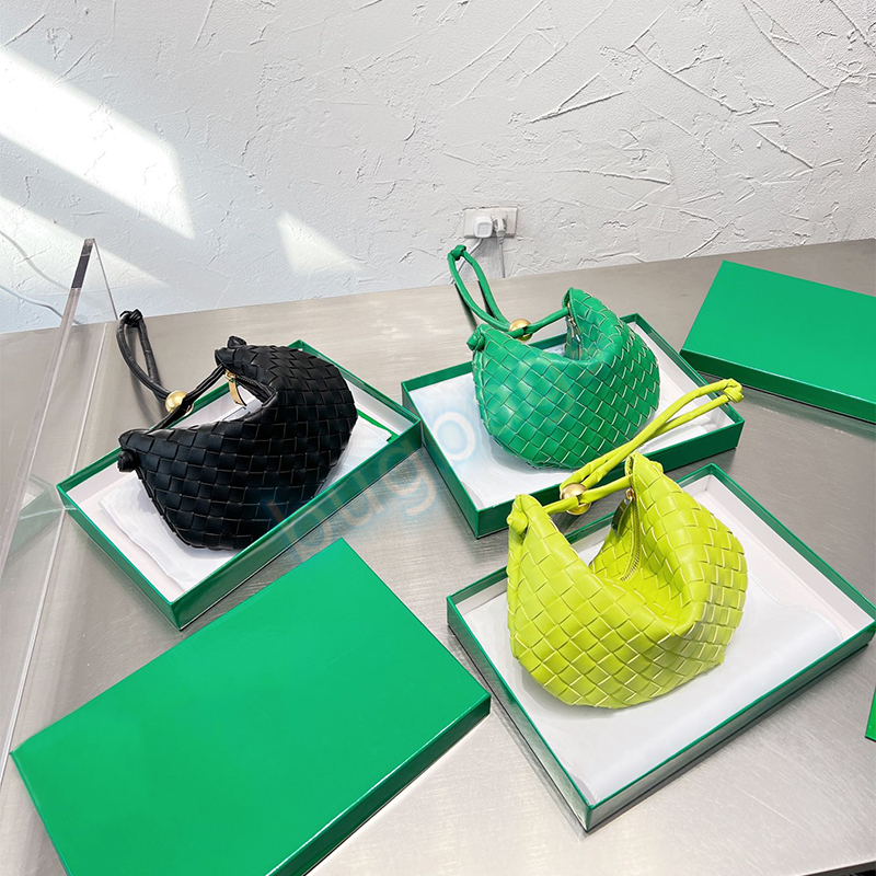 Fashion Lady Shoulder Bags Modern Classic Handbag Green Temperament Cross Body High Quality Totes Luxury Wallets 3 Colors, Extra shipping fee we ship nothing
Fashion Lady Shoulder Bags Modern Classic Handbag Green Temperament Cross Body High Quality Totes Luxury Wallets 3 Colors, Extra shipping fee we ship nothing