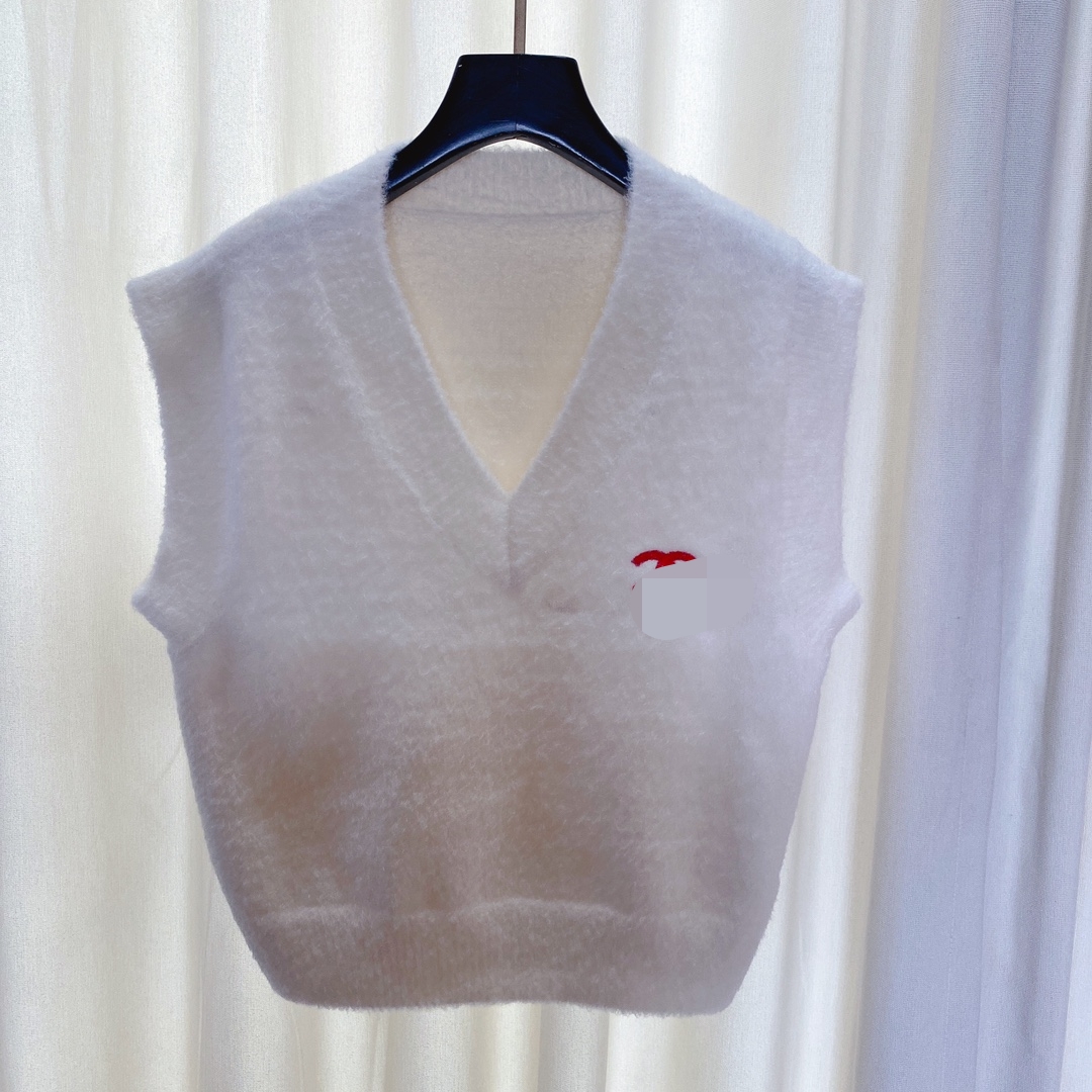808 L 2022 Milan Runway Autumn Summer Brand Same Style Sweater V Neck Pullover Red Yellow White Sleeveless High Quality Womens meiyi
808 L 2022 Milan Runway Autumn Summer Brand Same Style Sweater V Neck Pullover Red Yellow White Sleeveless High Quality Womens meiyi