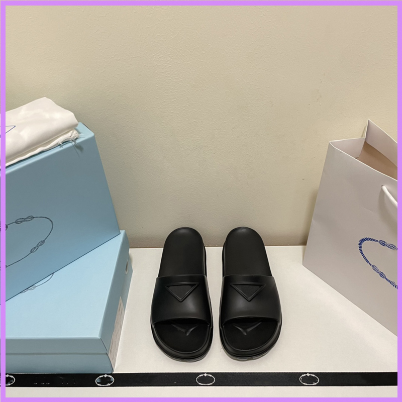 Women Summer Slippers Designer Shoes Womens Sandals Triangle Letters Soild Color Flip Flop Shoe Slipper Lovers TPU Mens Shoes NICE D224097F, Black
Women Summer Slippers Designer Shoes Womens Sandals Triangle Letters Soild Color Flip Flop Shoe Slipper Lovers TPU Mens Shoes NICE D224097F, Black