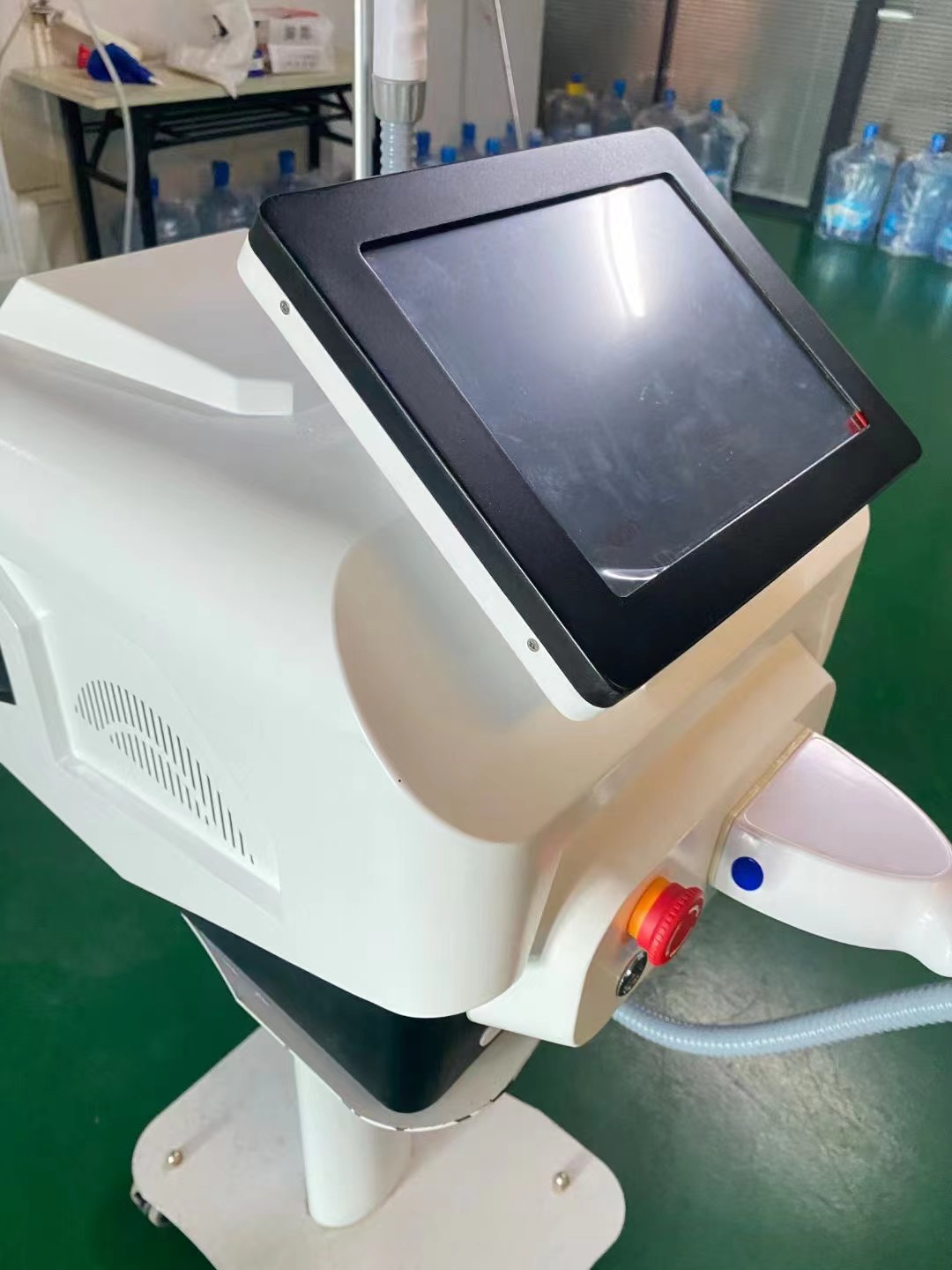 New arrival 3 Wavelength 755nm 808nm 1064nm Permanent alexandrite laser hair removal machine price