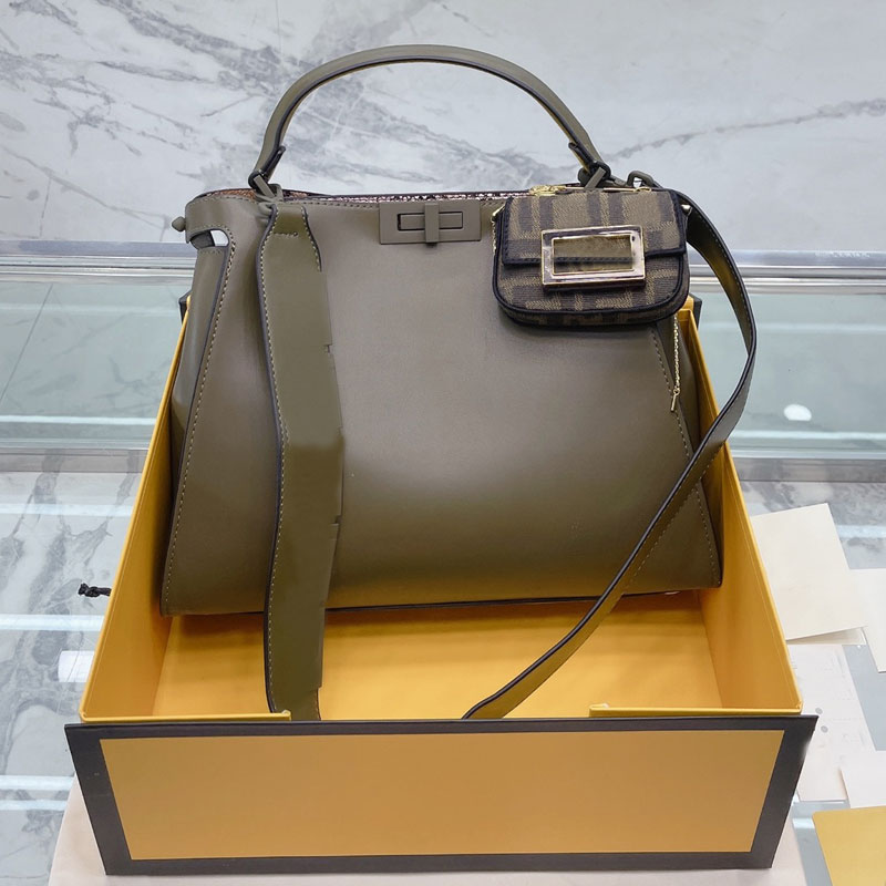 Women Handbag Crossbdoy Bags Tote Handbags Single Handle Pendant Coin Wallet Twist Lock Two Compartments Zipper Pocket Wide Leather Shoulder Strap
Women Handbag Crossbdoy Bags Tote Handbags Single Handle Pendant Coin Wallet Twist Lock Two Compartments Zipper Pocket Wide Leather Shoulder Strap