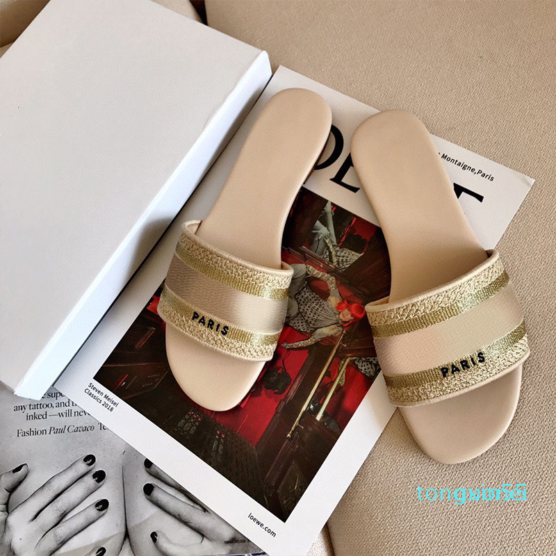 2022 Designer Leather women Sandals OB12 Summer Flat Slipper fashion beach woman Big head Rainbow letters slippers, Other model contact with us
2022 Designer Leather women Sandals OB12 Summer Flat Slipper fashion beach woman Big head Rainbow letters slippers, Other model contact with us