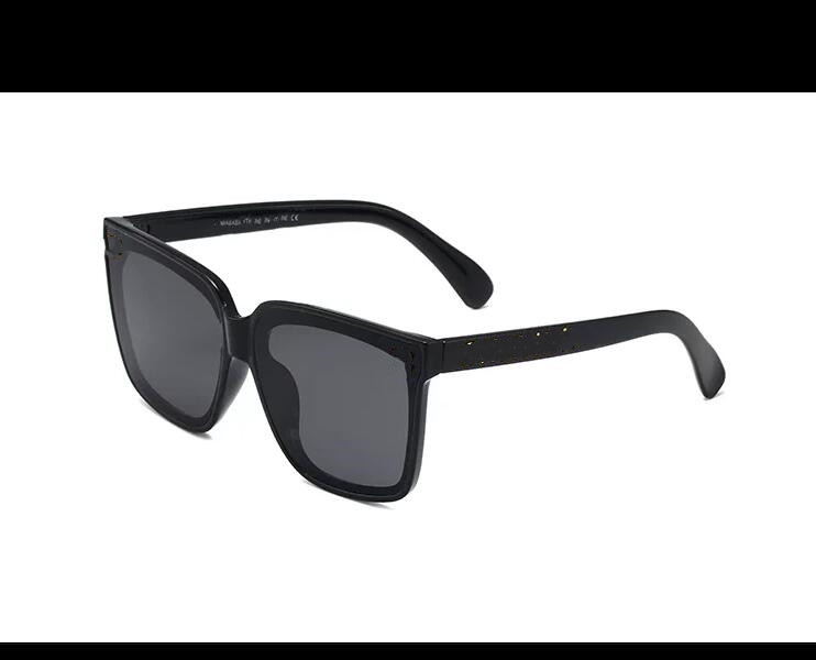 Sunglasses Brand Large Frame Square Sunglasse Women Men Luxury Designer Flat Top Oversized Sun Glasses Vintage Female Shades Eyewear622
Sunglasses Brand Large Frame Square Sunglasse Women Men Luxury Designer Flat Top Oversized Sun Glasses Vintage Female Shades Eyewear622