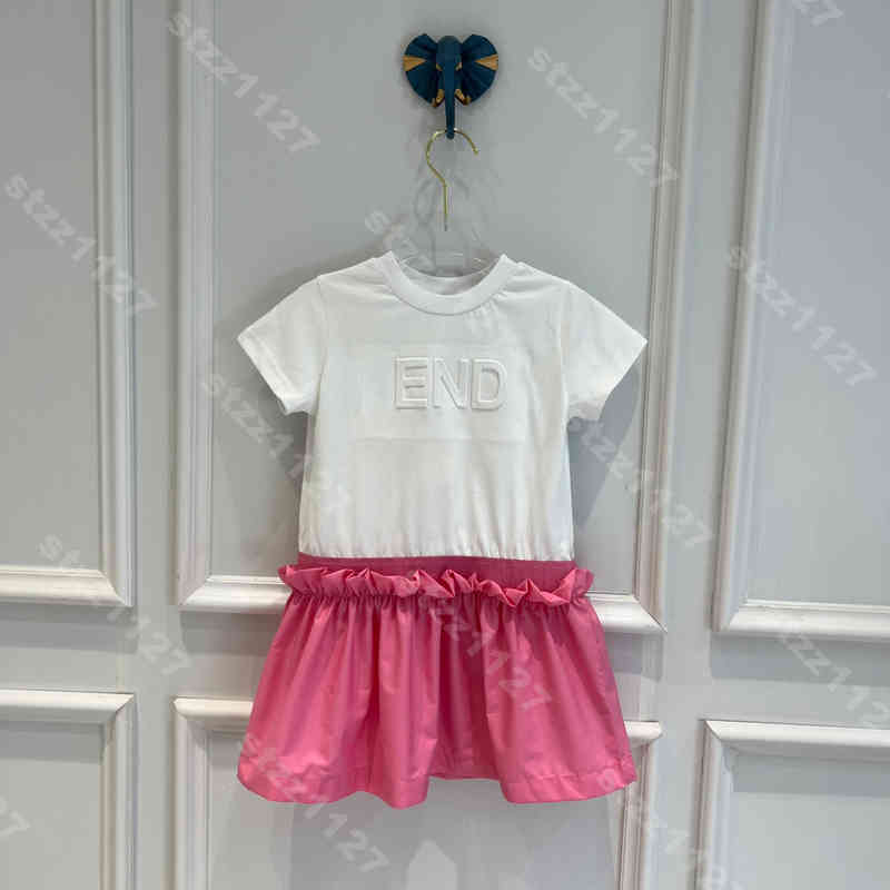 22ss fashion girl cotton dress shirts simple baby clothes child solid color dresses shirt designer skirt 3D logo f..di summer high end kids clothing album
22ss fashion girl cotton dress shirts simple baby clothes child solid color dresses shirt designer skirt 3D logo f..di summer high end kids clothing album