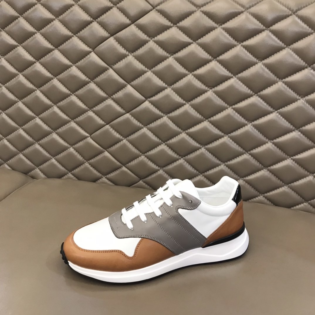 2022SS men shoes top quality luxury designer brand sneaker Soft comfortable variety of materials splicing color composition are size38-44, As picture 5
2022SS men shoes top quality luxury designer brand sneaker Soft comfortable variety of materials splicing color composition are size38-44, As picture 5