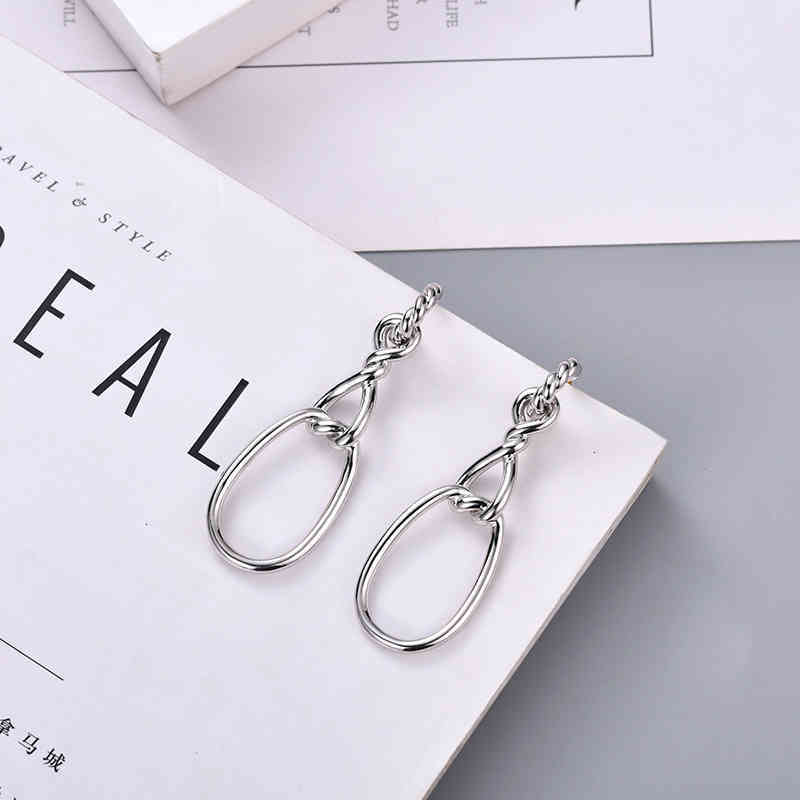 Earring Double Wearing Twisted Thread Silver Needle Earrings Women Fashion Versatile Platinum Plated Popular Earrings Are