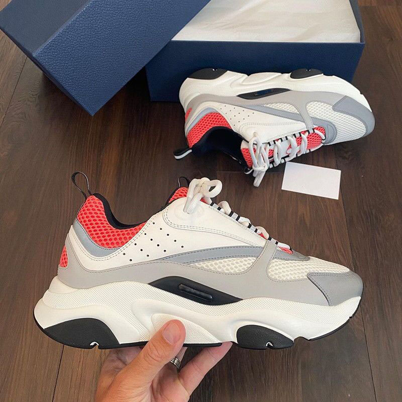 Designers B22 B23 Casual Shoes Men Women Light weight sneaker mesh Calfskin Sneakers White Technical Knit Retro sport trainers Patchwork Trainer Platform Shoes
Designers B22 B23 Casual Shoes Men Women Light weight sneaker mesh Calfskin Sneakers White Technical Knit Retro sport trainers Patchwork Trainer Platform Shoes