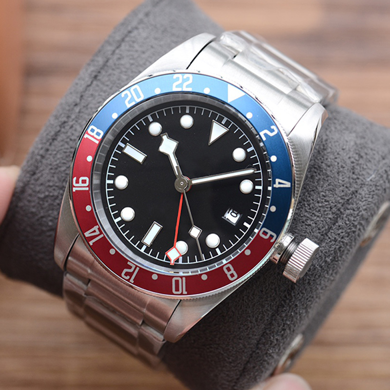 designer Automatic mechanical men's watch 41mm stainless steel strap folding buckle ceramic rotary dial waterproof luminous watches factory Montre De Luxe watches
designer Automatic mechanical men's watch 41mm stainless steel strap folding buckle ceramic rotary dial waterproof luminous watches factory Montre De Luxe watches