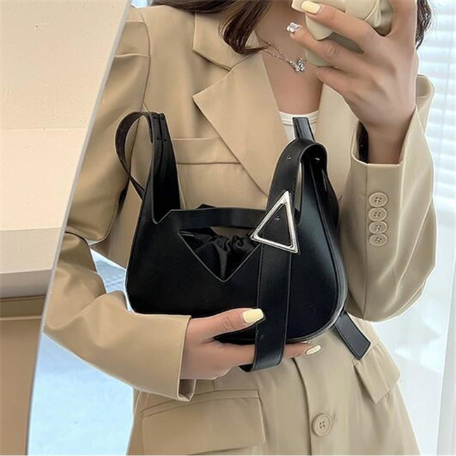 Candy Color Women Messenger Shoulder Bag New Fashion Cross Body Bags Bucket bag PU Leather Lady Handbag Satchel Purse, Pink
Candy Color Women Messenger Shoulder Bag New Fashion Cross Body Bags Bucket bag PU Leather Lady Handbag Satchel Purse, Pink