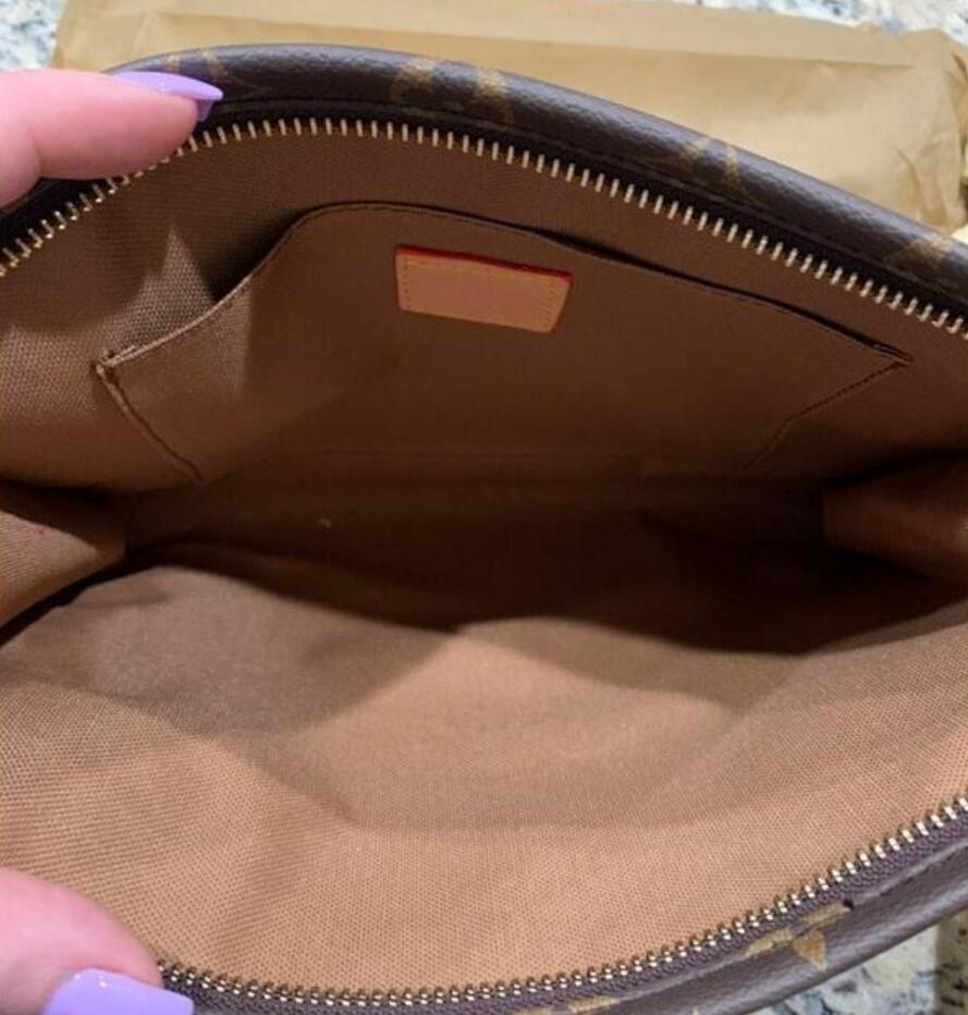 Women Handbag Shoulder Bag Wallets Card Holder Fashion Wallet Chain Key Pouch Clutch Bags Toiletry Pouch Handbags Purses Men Wallets, Brown
Women Handbag Shoulder Bag Wallets Card Holder Fashion Wallet Chain Key Pouch Clutch Bags Toiletry Pouch Handbags Purses Men Wallets, Brown