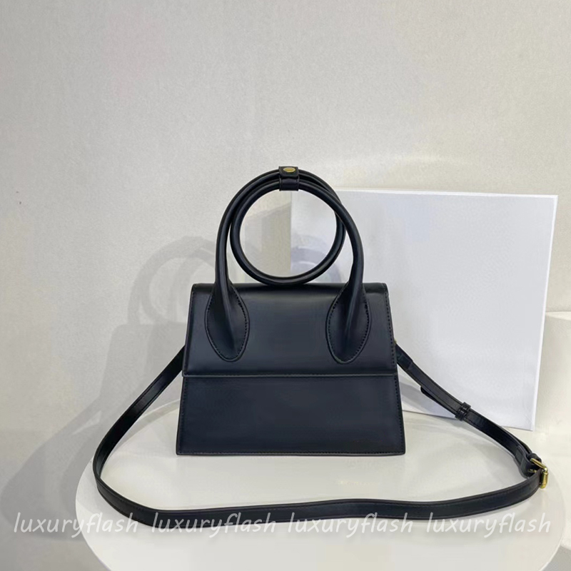 Women Designer Tote Luxurys Fashion Pouch Handbags 2022 Summer New Totes Purses High Quality One Handle Crossbody Shoulder Bags, Make up difference
Women Designer Tote Luxurys Fashion Pouch Handbags 2022 Summer New Totes Purses High Quality One Handle Crossbody Shoulder Bags, Make up difference