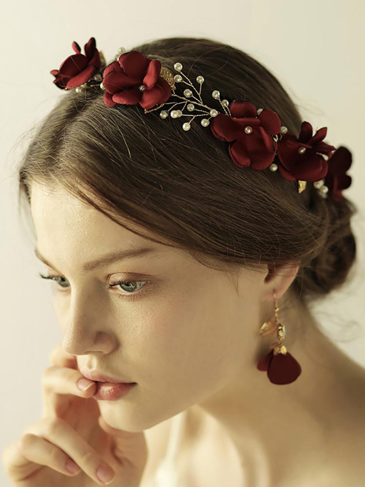 Headpieces Vintage Red Rose Leaves Pearl Headband And Earrings Flower Hair Accessories Sets Bridal Wedding Decoration Banquet For WomenHeadp
Headpieces Vintage Red Rose Leaves Pearl Headband And Earrings Flower Hair Accessories Sets Bridal Wedding Decoration Banquet For WomenHeadp