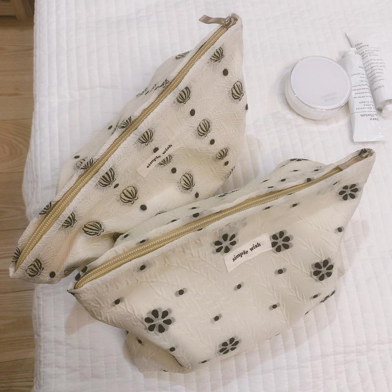 Cosmetic Bags & Cases Korea Cosmet Makeup Bag For Women Zipper Case Brushes Travel Toilet Kits Make Up Organizer Storage Beauty PouchCosmeti, Typeb
Cosmetic Bags & Cases Korea Cosmet Makeup Bag For Women Zipper Case Brushes Travel Toilet Kits Make Up Organizer Storage Beauty PouchCosmeti, Typeb