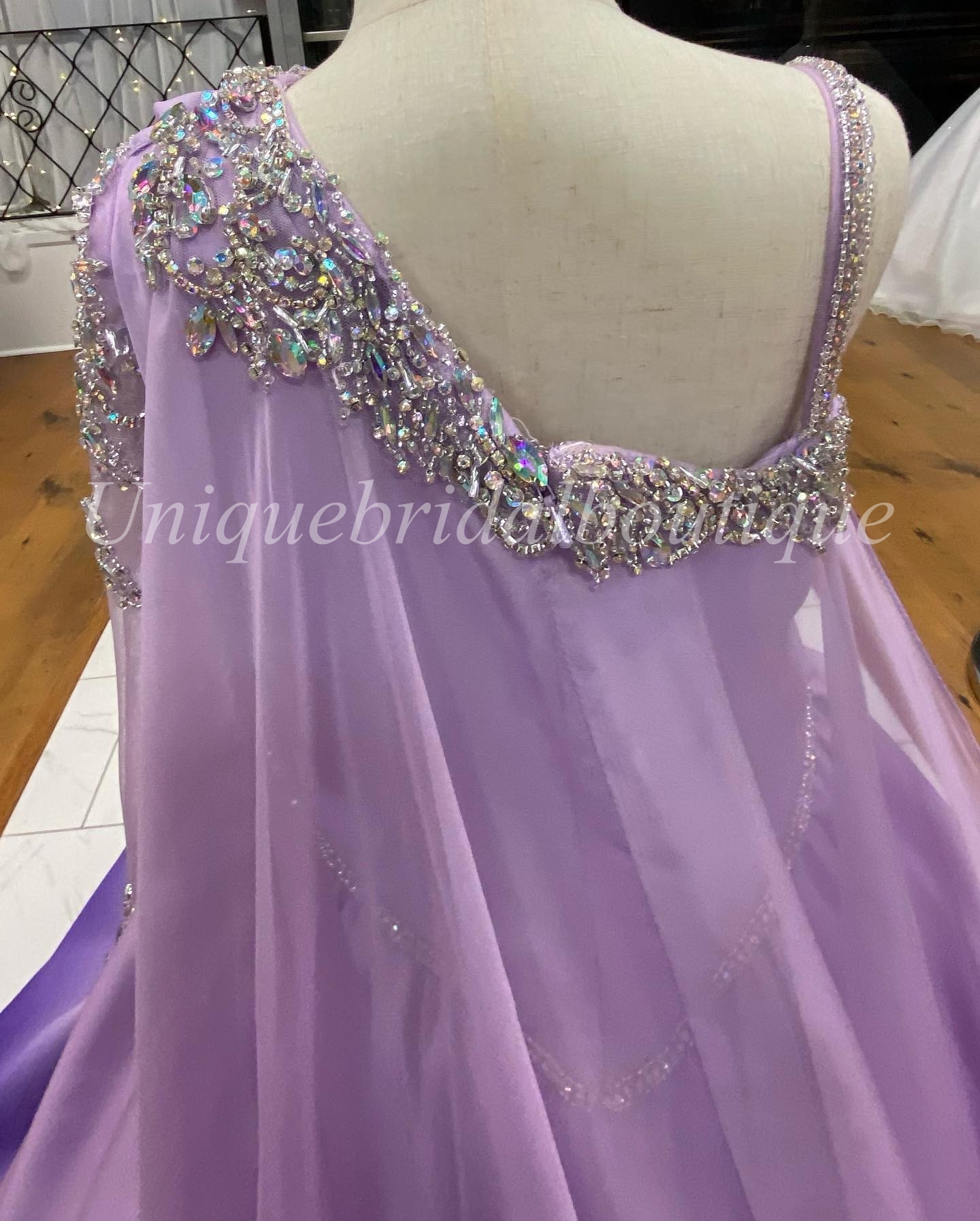 Ombre Purple Girl Pageant Dresses Cape Crystals Beading Chiffon Ballgown Little Kids Birthday Long Sleeve Formal Party Wear G