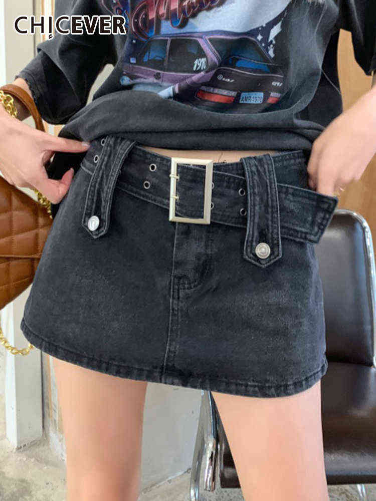 CHICEVER High Street Solid Shorts Skirt For Women Patchwork Belted Streetwear Sexy Mini Denim Bodycon Skirts Female Clothing New T220819, Black
CHICEVER High Street Solid Shorts Skirt For Women Patchwork Belted Streetwear Sexy Mini Denim Bodycon Skirts Female Clothing New T220819, Black