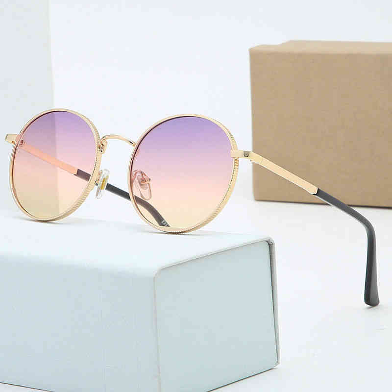 Gg Designer Cycle Luxurious Fashion cc Sunglasses Womans Mens New Fashion Metal Retro Trend Avant-garde Classic Punk
Gg Designer Cycle Luxurious Fashion cc Sunglasses Womans Mens New Fashion Metal Retro Trend Avant-garde Classic Punk