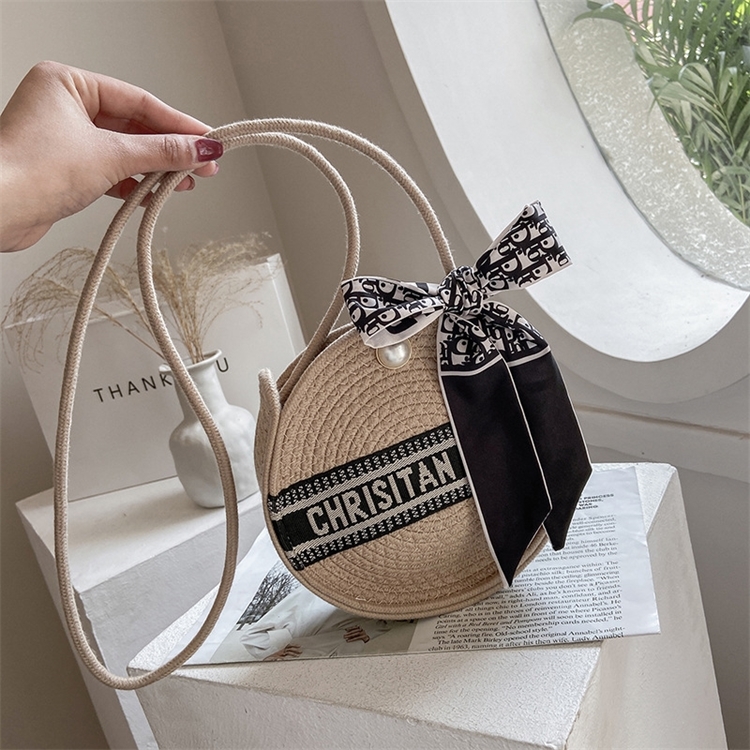 38% OFF Net red straw small round women's summer new fashion letter single shoulder bag, Black
38% OFF Net red straw small round women's summer new fashion letter single shoulder bag, Black