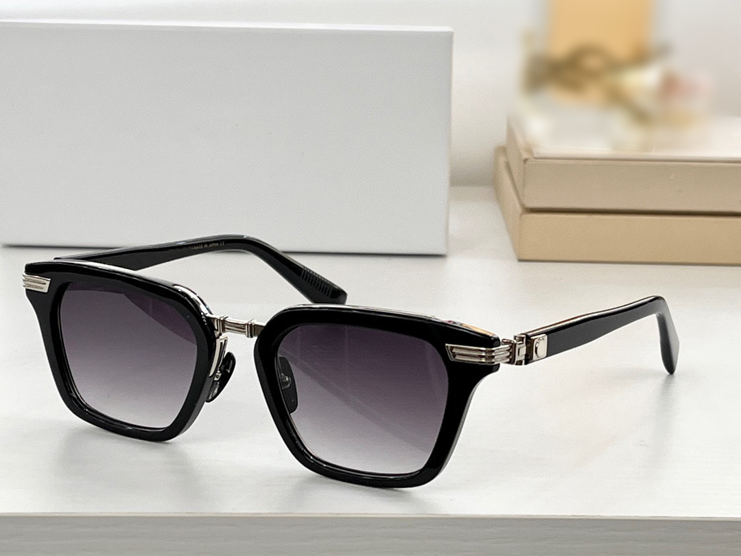 Sunglasses For Men and Women Summer Style 112 Anti-Ultraviolet Retro Rectangle Shape Plate Full Frame Random Box
Sunglasses For Men and Women Summer Style 112 Anti-Ultraviolet Retro Rectangle Shape Plate Full Frame Random Box