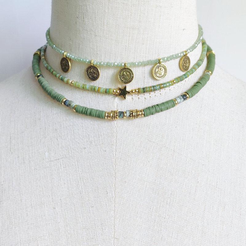 Chokers Handmade Crystal Beads Shell Piece Stone Silicone Necklace Fashion Versatile Green Jewelry Collar Creative 18k Gold GiftChokers
Chokers Handmade Crystal Beads Shell Piece Stone Silicone Necklace Fashion Versatile Green Jewelry Collar Creative 18k Gold GiftChokers