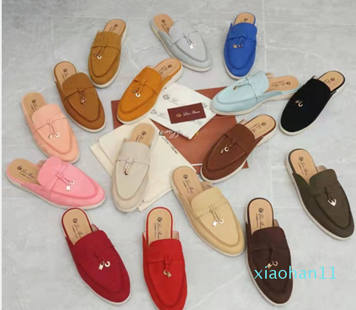 LORO PIANA Summer Charms embellished Walk suede slippers Luxe lounge Mules shoes Genuine leather casual slip-on flats for women Luxur
LORO PIANA Summer Charms embellished Walk suede slippers Luxe lounge Mules shoes Genuine leather casual slip-on flats for women Luxur
