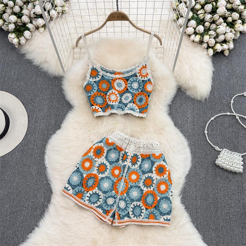 Women's Tracksuits Seaside Vacation Fashion Suit Female Embroidery Hollow Knitted Camisole Two Piece High Waist Wide Leg Shorts Summer Set H, White
Women's Tracksuits Seaside Vacation Fashion Suit Female Embroidery Hollow Knitted Camisole Two Piece High Waist Wide Leg Shorts Summer Set H, White