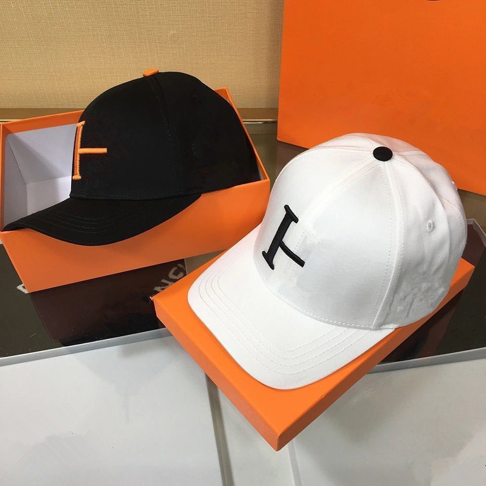 2022 Classic Designer Ball Caps Top quality cap Embroidered European American men's and women's baseball hats fashion simple letters Cap, Dark grey
2022 Classic Designer Ball Caps Top quality cap Embroidered European American men's and women's baseball hats fashion simple letters Cap, Dark grey