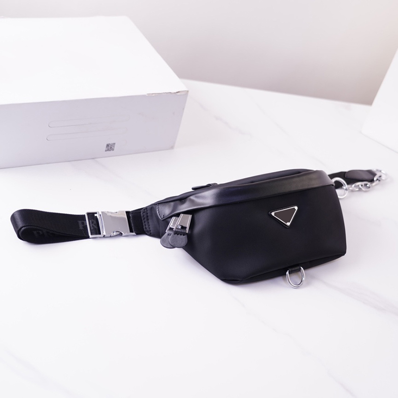 Fanny Packs Designer Bum Bag Luxury Women Men Triangle Bumbags Fashion Cross Body Shoulder Bag Waist Bags Temperament P Bumbag Cross Fanny Pack 2208102D, Black
Fanny Packs Designer Bum Bag Luxury Women Men Triangle Bumbags Fashion Cross Body Shoulder Bag Waist Bags Temperament P Bumbag Cross Fanny Pack 2208102D, Black