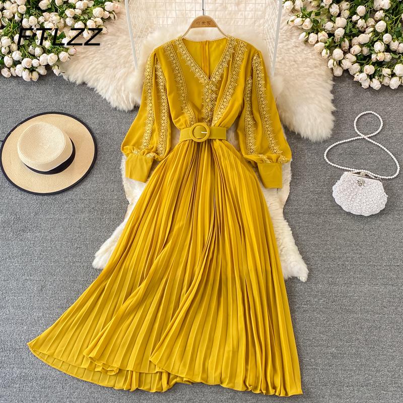 Casual Dresses Women Vintage Pleated Dress Spring Autumn V Neck Puff Sleeve French Ladies Elegant A Line Embroidery Party