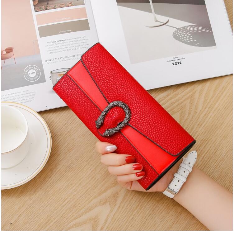 Made in China Snake Grain Leather Long Wallets & Holders Ladies Clutch Wallets Hand bag Classic Crocodile Wallet Messenger Fashion Designer Chain Shoulder Crossbody, Pink
Made in China Snake Grain Leather Long Wallets & Holders Ladies Clutch Wallets Hand bag Classic Crocodile Wallet Messenger Fashion Designer Chain Shoulder Crossbody, Pink