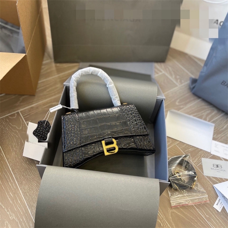 Designer Luxury Women's Bags Balencaiges Net New Leather Crocodile Women's Bag Single Shoulder Messenger HandbagN0JX, Barbie powder
Designer Luxury Women's Bags Balencaiges Net New Leather Crocodile Women's Bag Single Shoulder Messenger HandbagN0JX, Barbie powder
