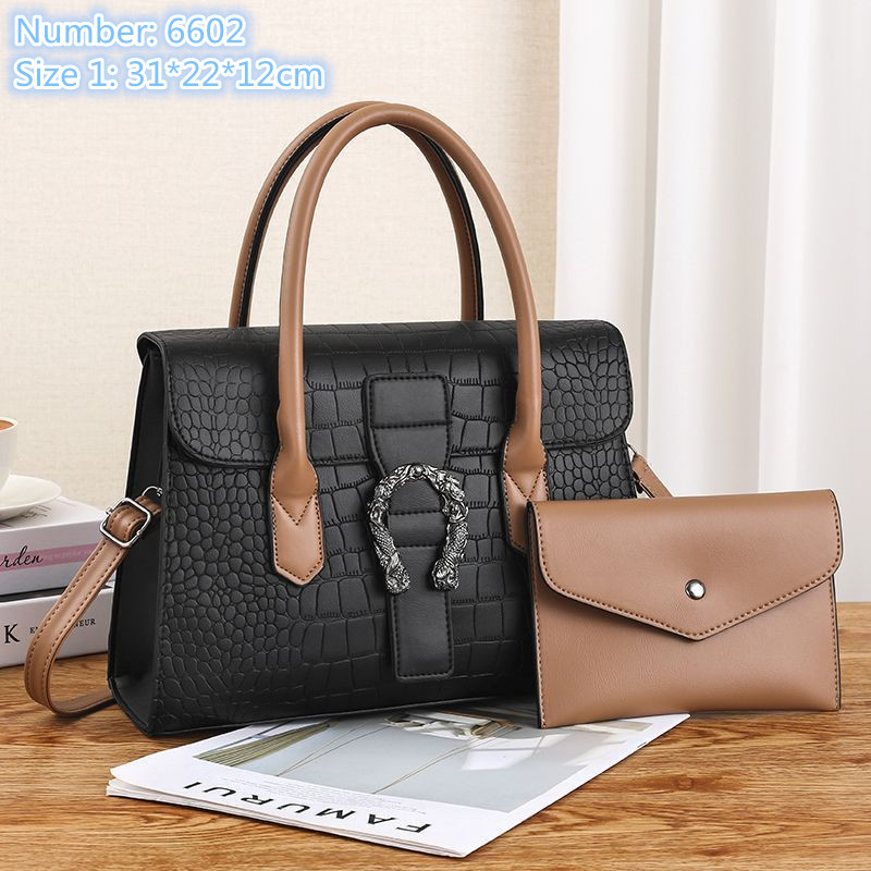 Wholesale ladies leathers shoulder bags small fresh color matching leather handbag large embossed retro pillow bag this year&#039;s popular stone fashion handbags