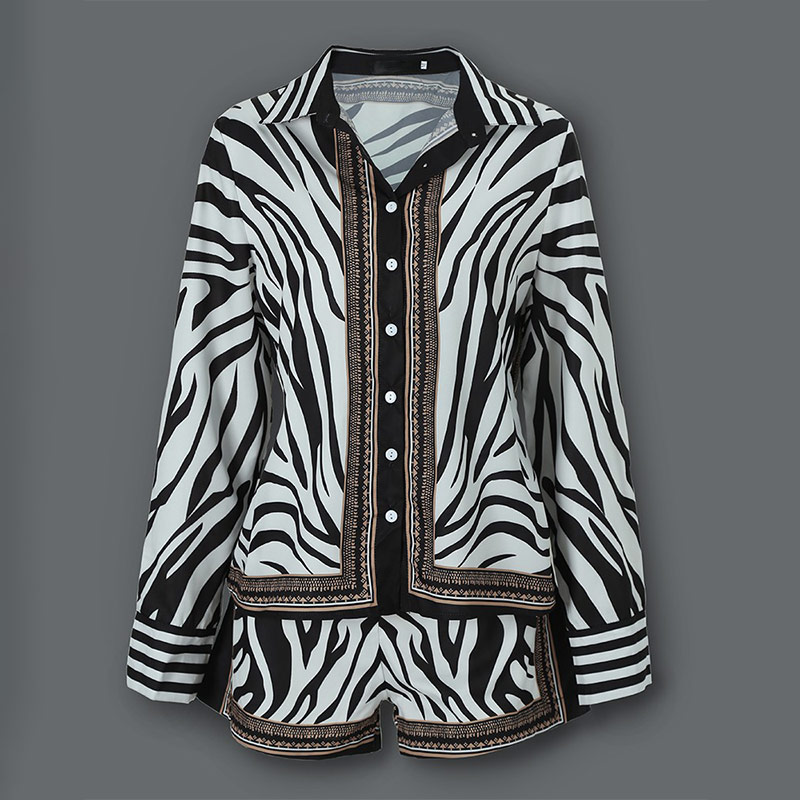 2 Piece Set Women Zebra Print Buttoned Shirt and Zipper Shorts Sets Casual Two Piece Set Female 2020 Autumn Women's Two Suit, Photo 01
2 Piece Set Women Zebra Print Buttoned Shirt and Zipper Shorts Sets Casual Two Piece Set Female 2020 Autumn Women's Two Suit, Photo 01