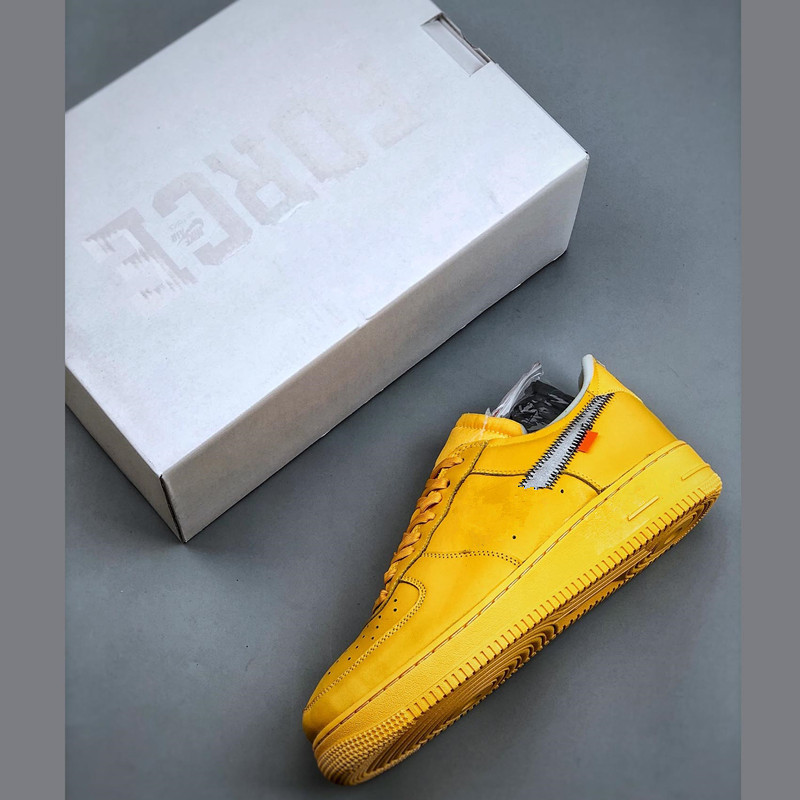 Brand Shoes 1 Low Lemonade White Basketball University Gold-Black-Metallic Outdoor Sneakers Sports Original
Brand Shoes 1 Low Lemonade White Basketball University Gold-Black-Metallic Outdoor Sneakers Sports Original