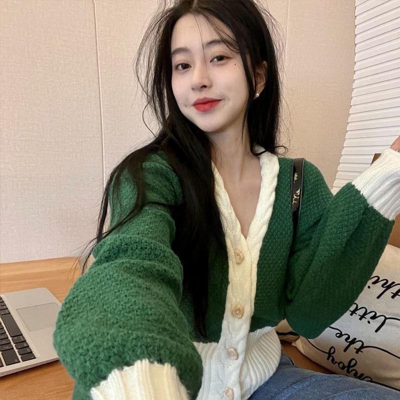 Women's Knits & Tees Contrast Color Lantern Sleeve Knitted Cardigan Women's 2022 Spring And Autumn Vintage Short Loose Sweater CoatWomen, Black
Women's Knits & Tees Contrast Color Lantern Sleeve Knitted Cardigan Women's 2022 Spring And Autumn Vintage Short Loose Sweater CoatWomen, Black